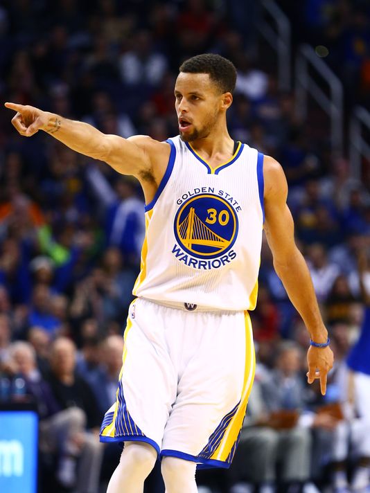 635842673084554499-USP-NBA-GOLDEN-STATE-WARRIORS-AT-PHOENIX-SUNS-77890070