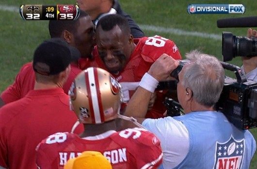 vernon-davis-crying1-530x350