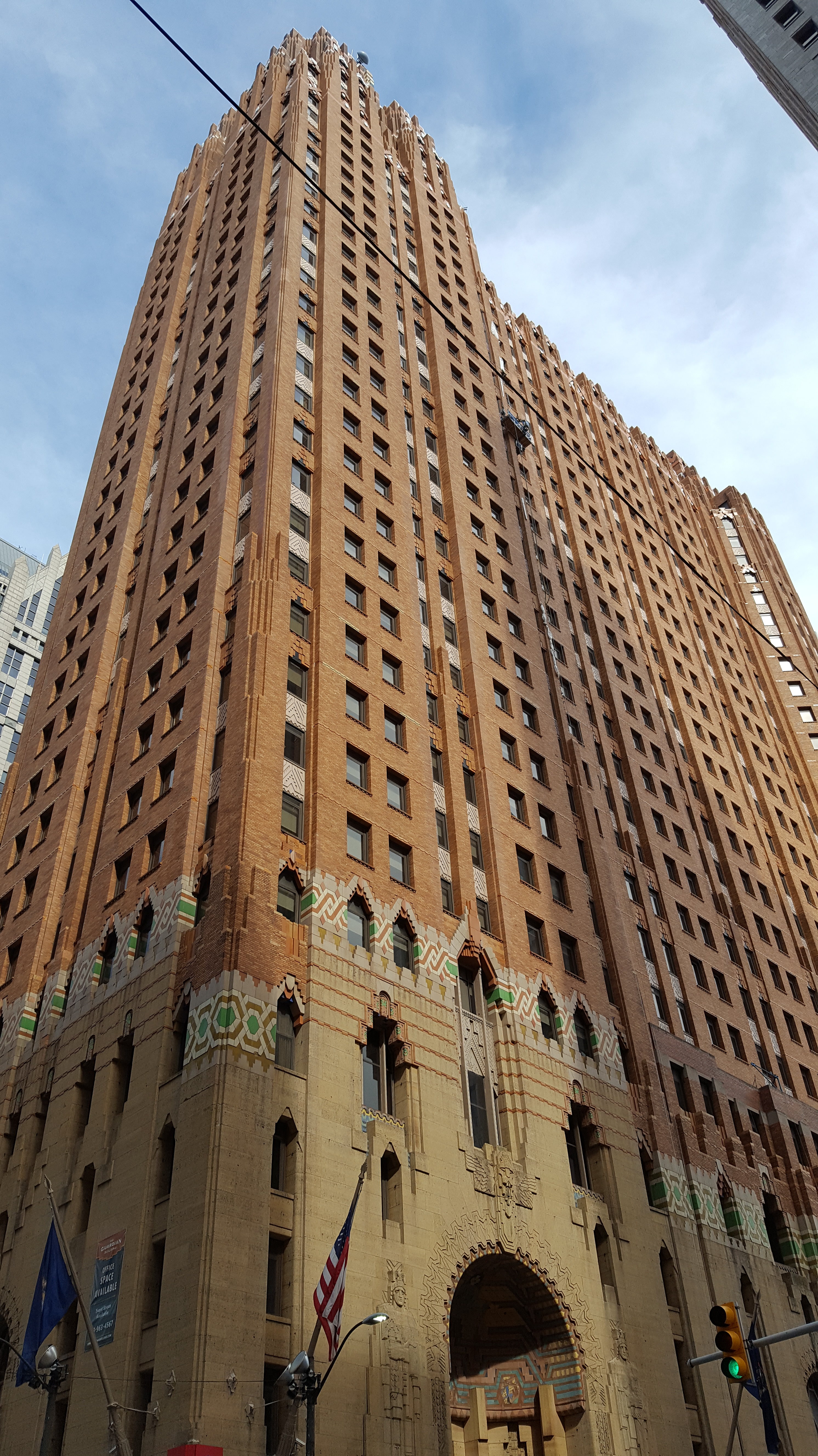 Building downtown.jpg