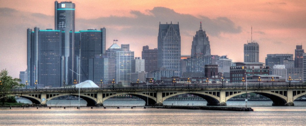 detroit-from-a-distants